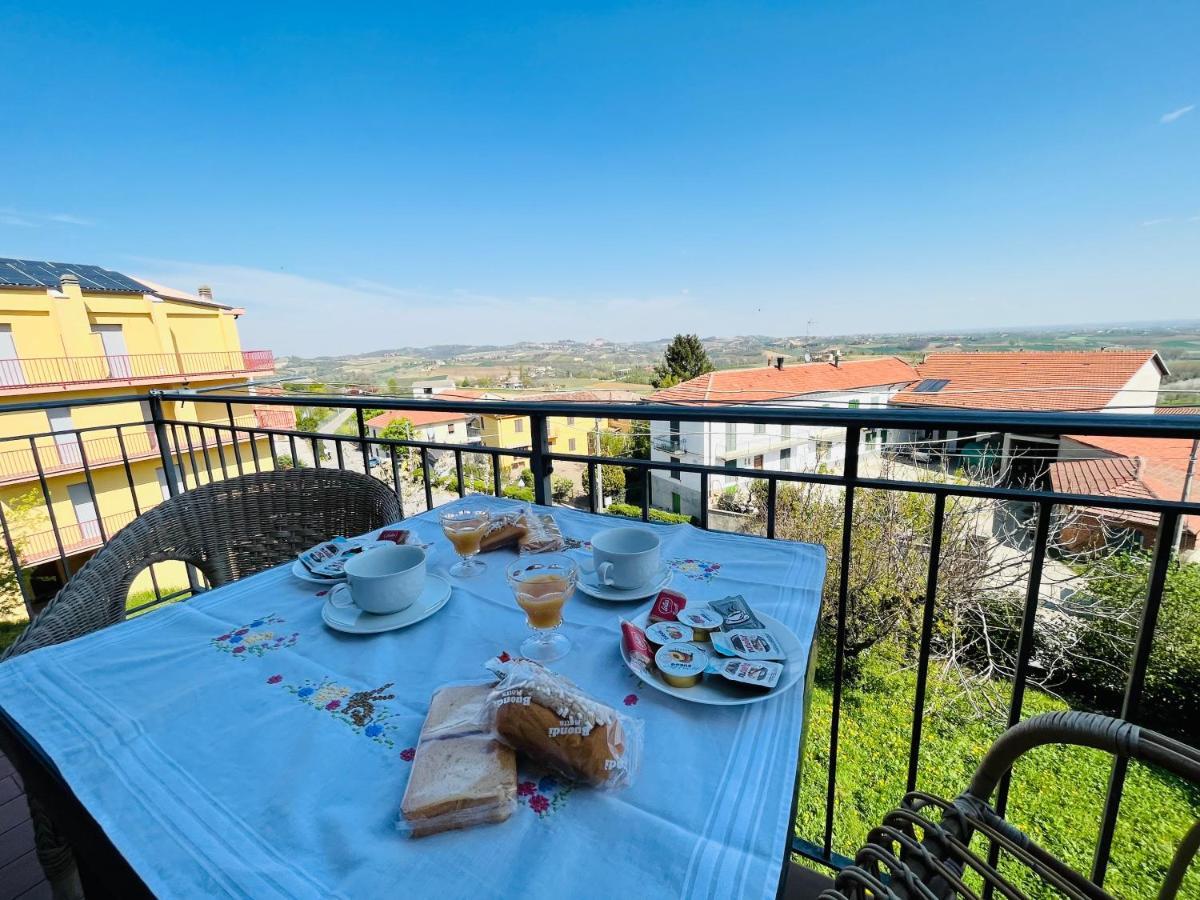 Casa Vacanze Con Vista Panoramica Frassinello Monferrato Exterior photo